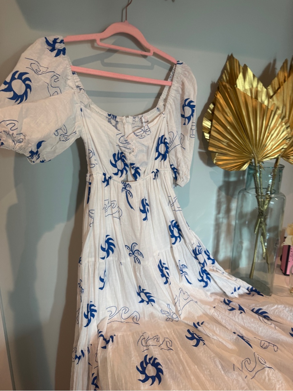 White Maxi Dress with Blue Print - Feminine Puff Sleeve Style